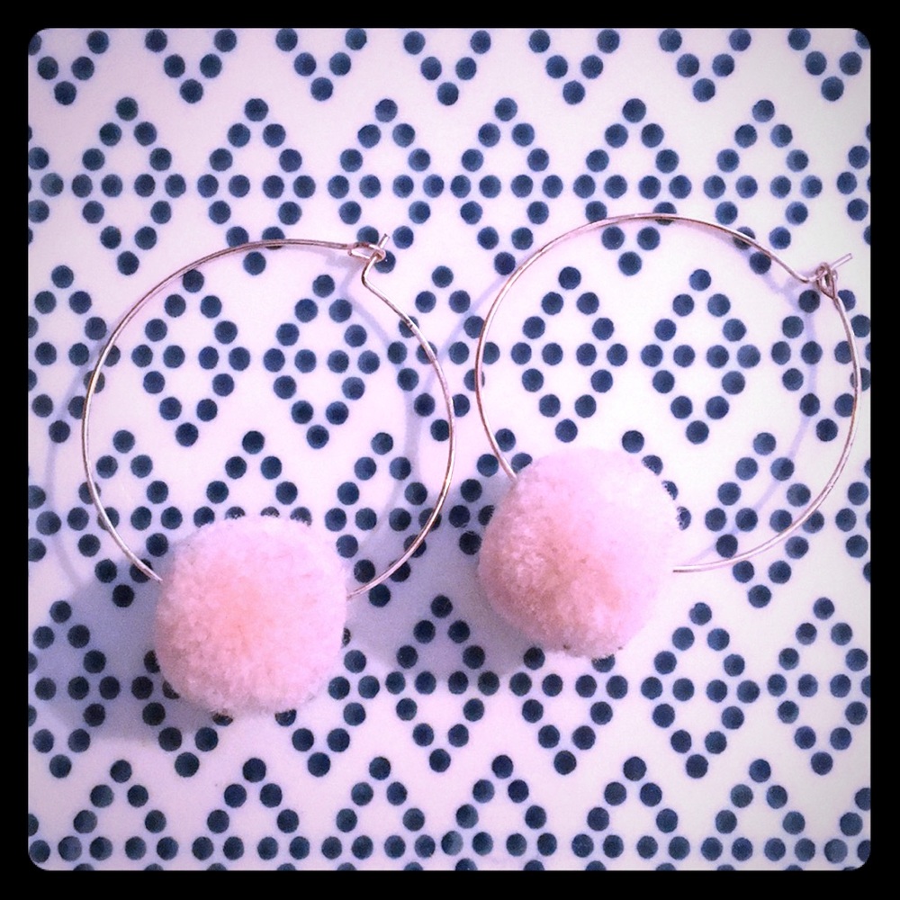 Rose gold blush Pom Pom earrings 💕